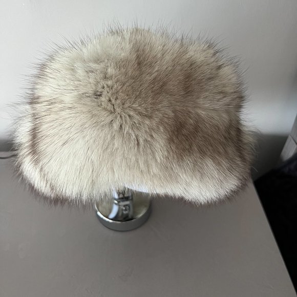 White -grey real Scribe Aviator  Woman  Hat - Picture 6 of 16